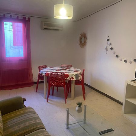 Maison De Ville Proche Mer, En Camargue Sur Le Chemin De Saint Jacques De Compostelle, Clim Reversible 沃韦尔 外观 照片