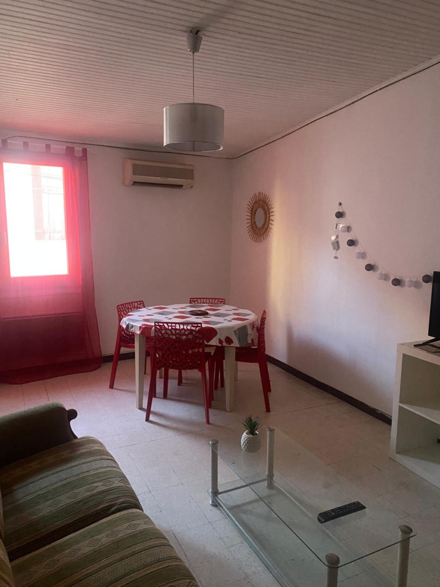 Maison De Ville Proche Mer, En Camargue Sur Le Chemin De Saint Jacques De Compostelle, Clim Reversible 沃韦尔 外观 照片